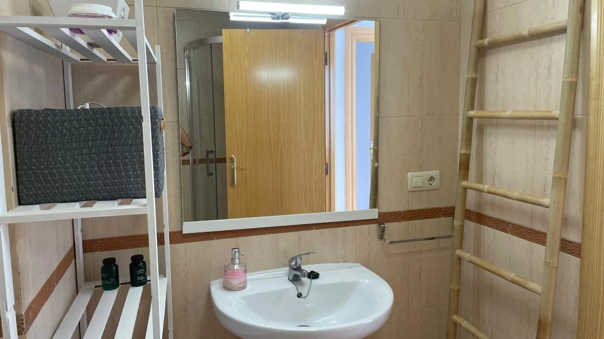 דירה Apartamento Mirador De Sierra Magina II Noalejo Entre Granada Y Jaen ספרד